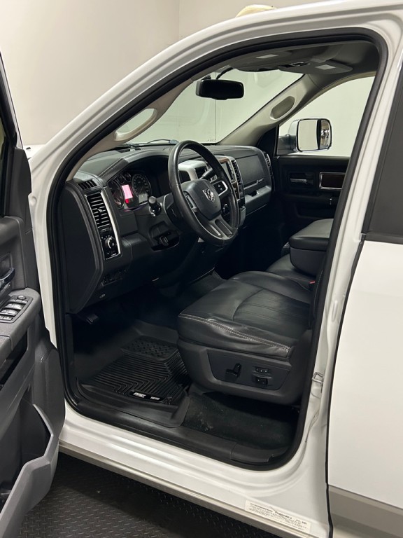 2011 Dodge Ram 3500 Image 8