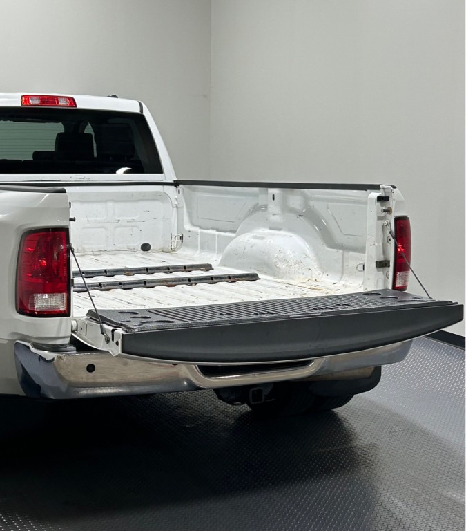 2011 Dodge Ram 3500 Image 12
