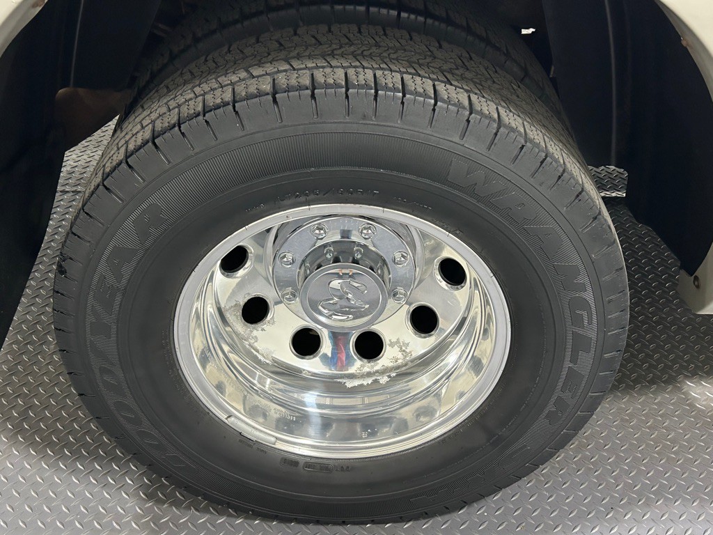 2011 Dodge Ram 3500 Image 18