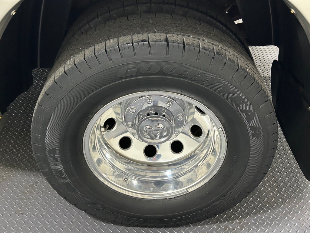 2011 Dodge Ram 3500 Image 19