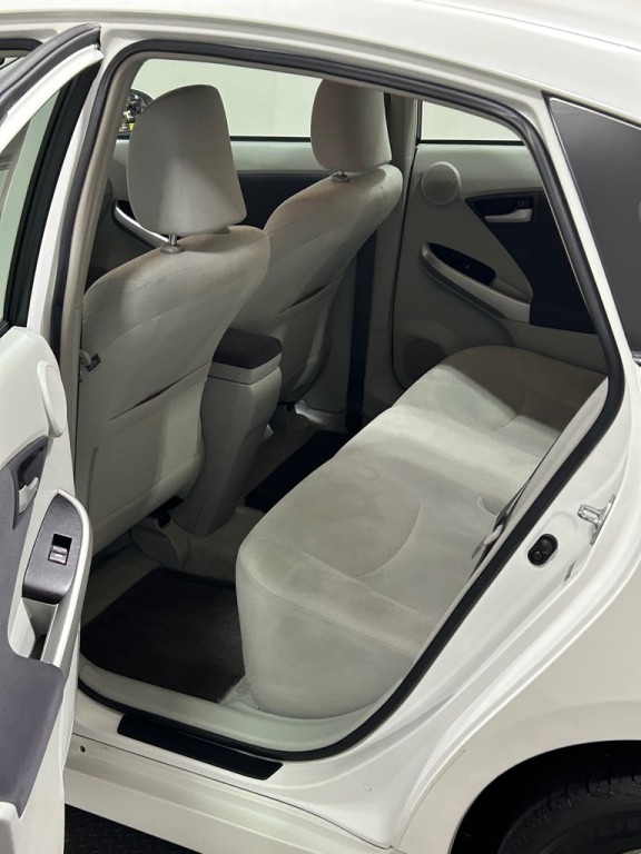 2010 Toyota Prius Image 9