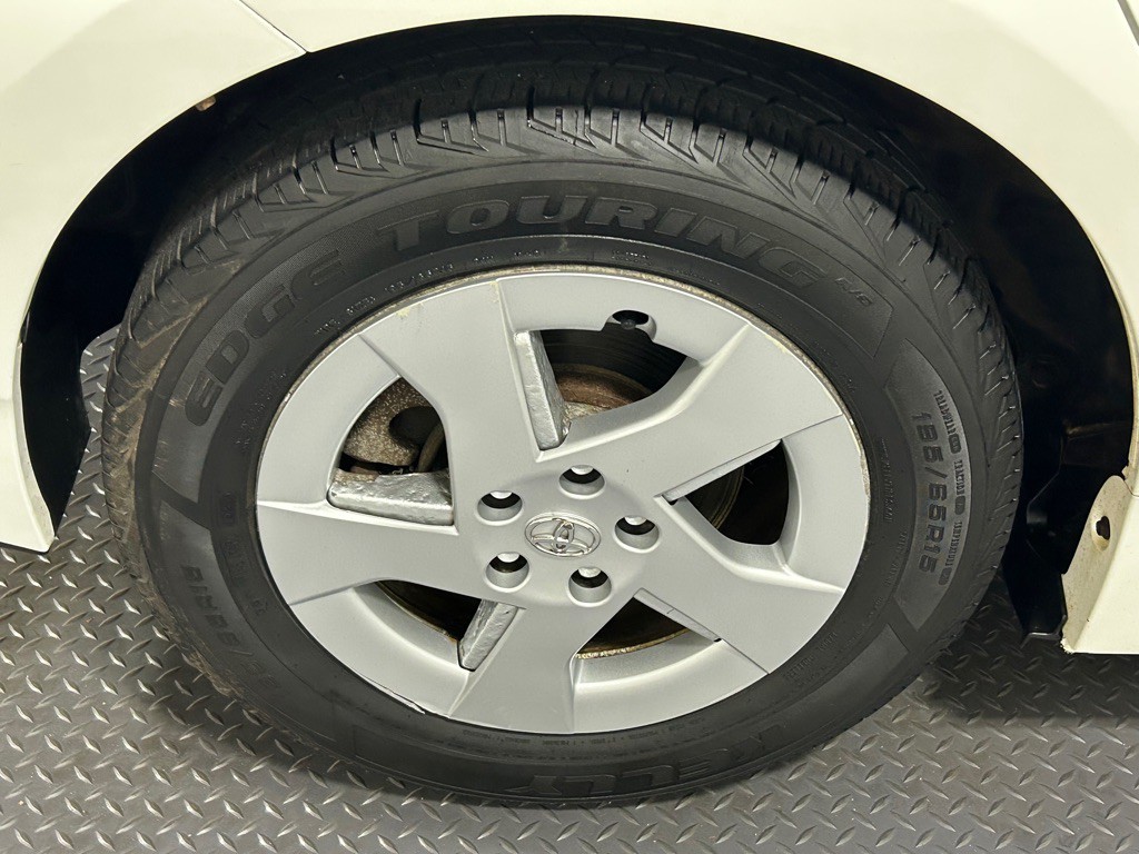 2010 Toyota Prius Image 18