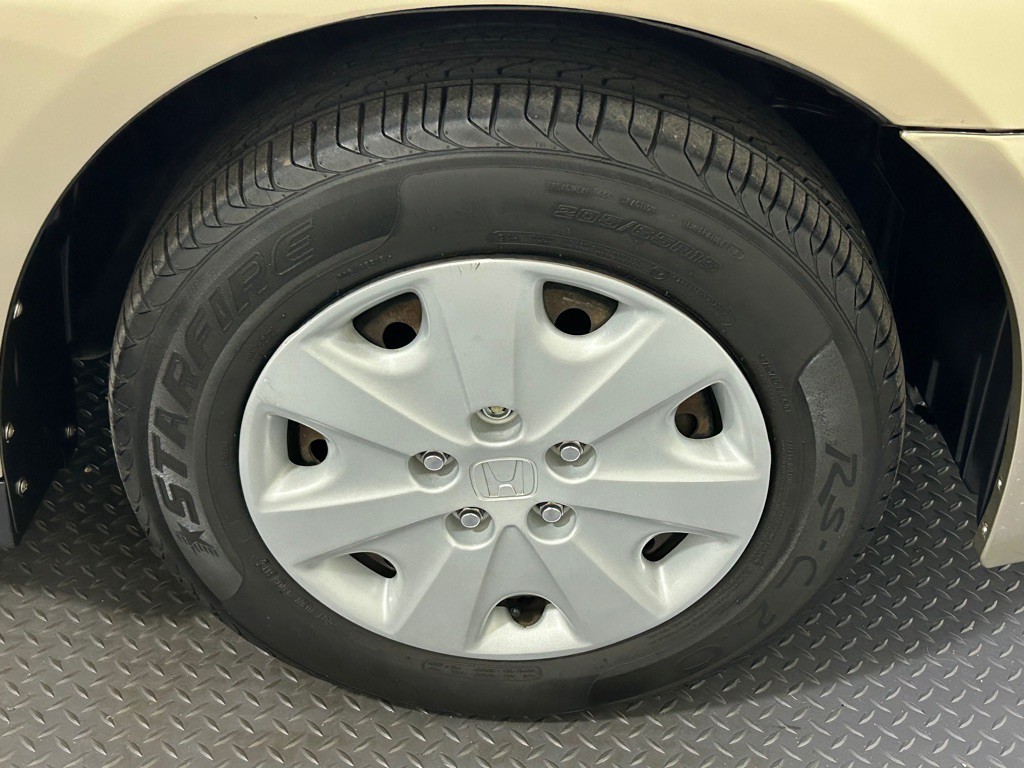 2003 Honda Accord Image 17