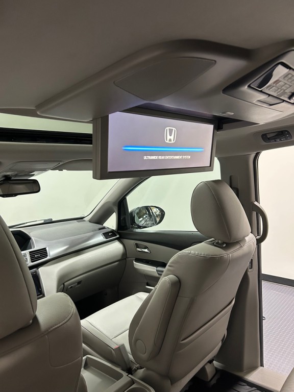 2014 Honda Odyssey Image 12