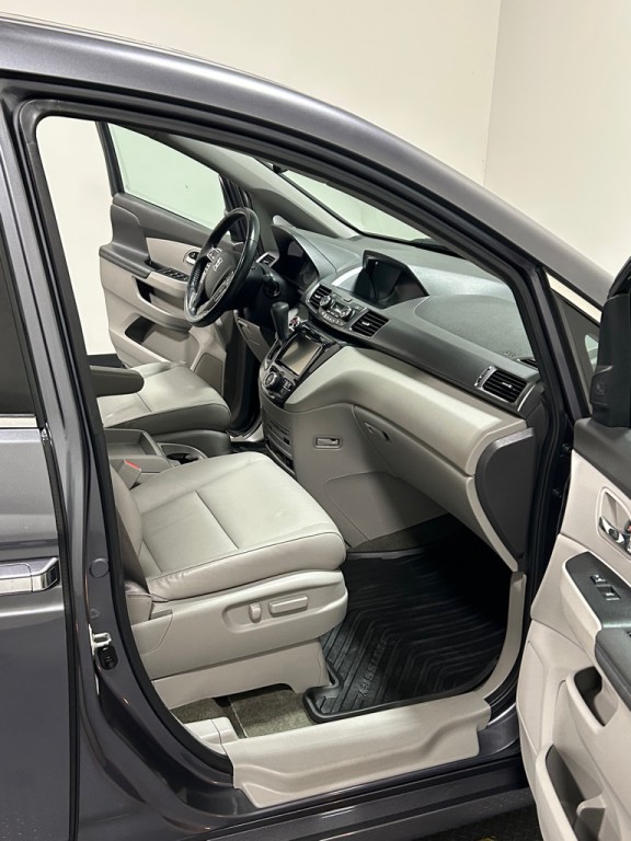 2014 Honda Odyssey Image 13