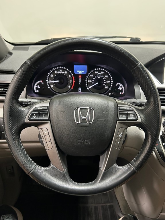 2014 Honda Odyssey Image 17
