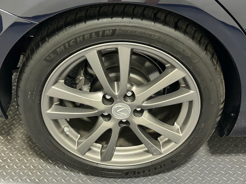 2008 Lexus IS Image 19