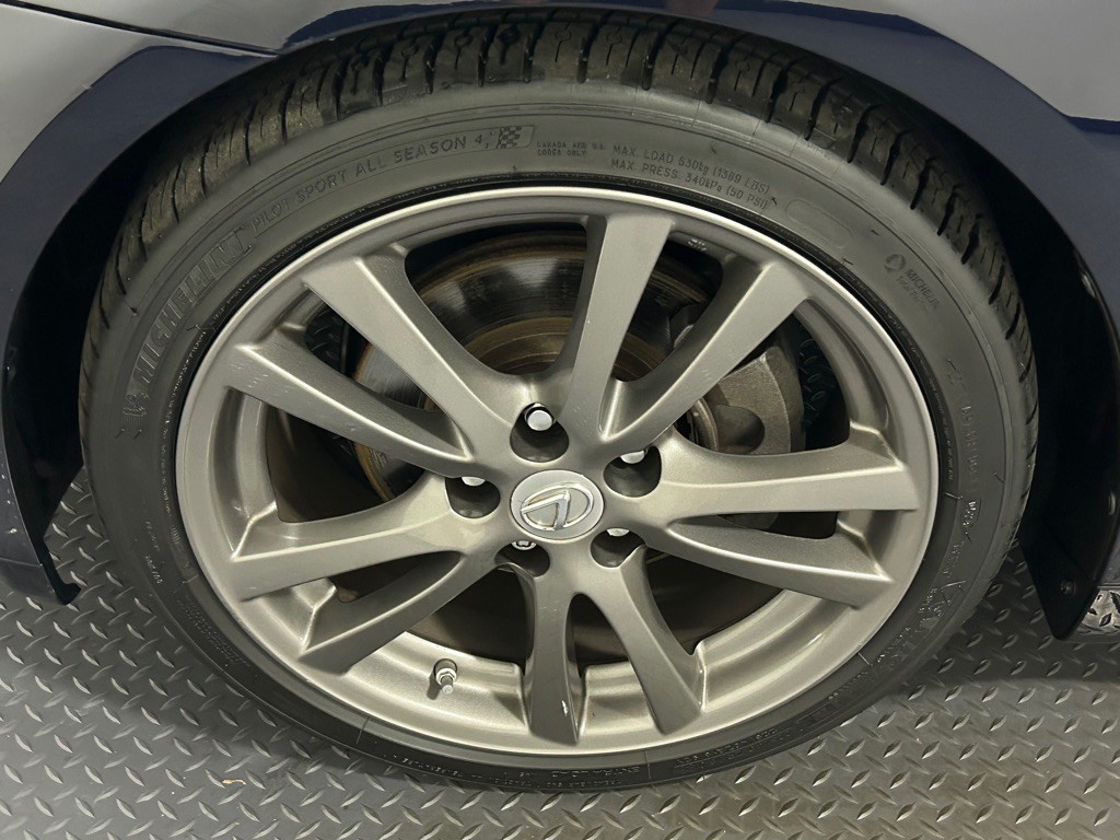 2008 Lexus IS Image 21