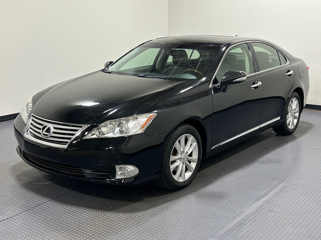 2011 Lexus ES Image 1