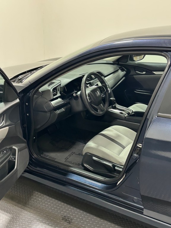 2016 Honda Civic Image 8