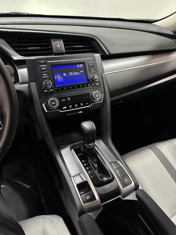 2016 Honda Civic Image 13