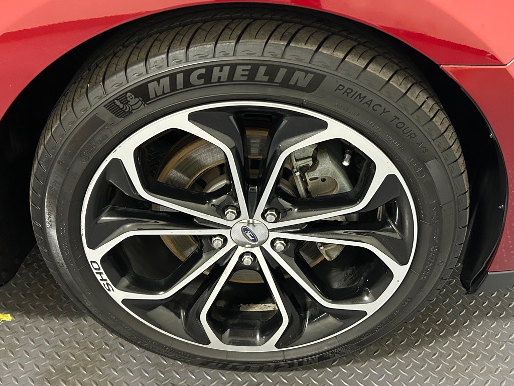 2013 Ford Taurus Image 18