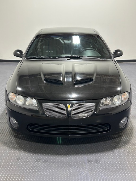 2006 Pontiac GTO Image 3