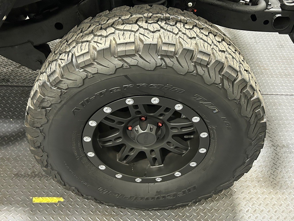 2004 Jeep Wrangler Image 15