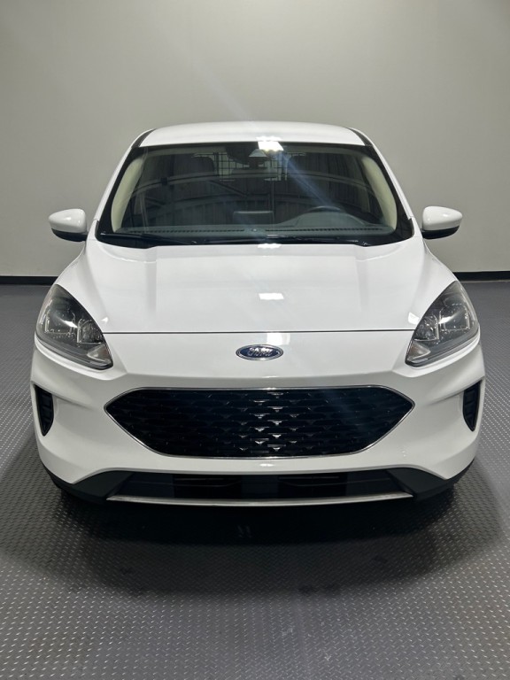 2020 Ford Escape Image 3