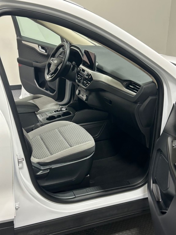 2020 Ford Escape Image 11