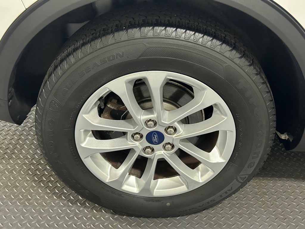 2020 Ford Escape Image 19