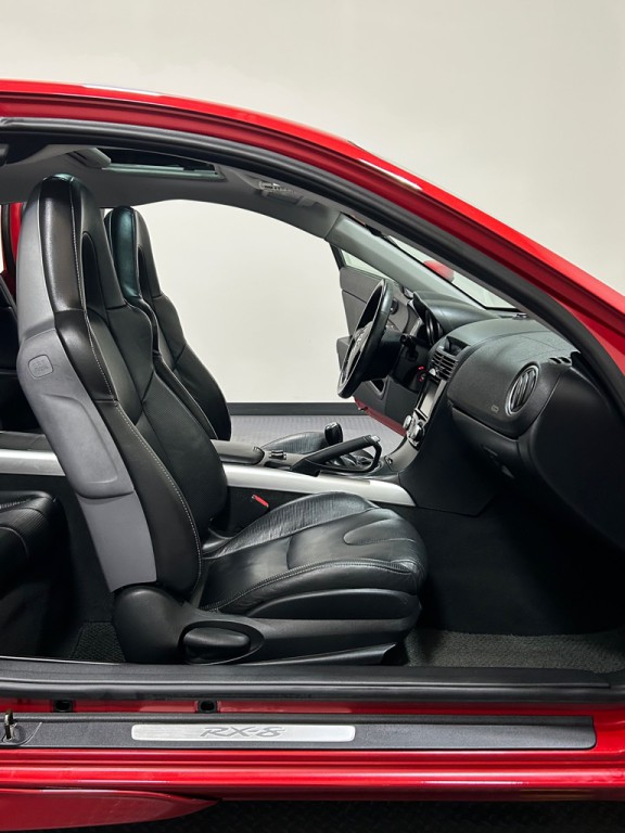 2005 Mazda RX-8 Image 12