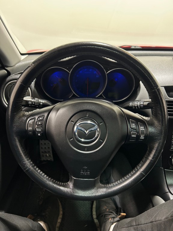 2005 Mazda RX-8 Image 16