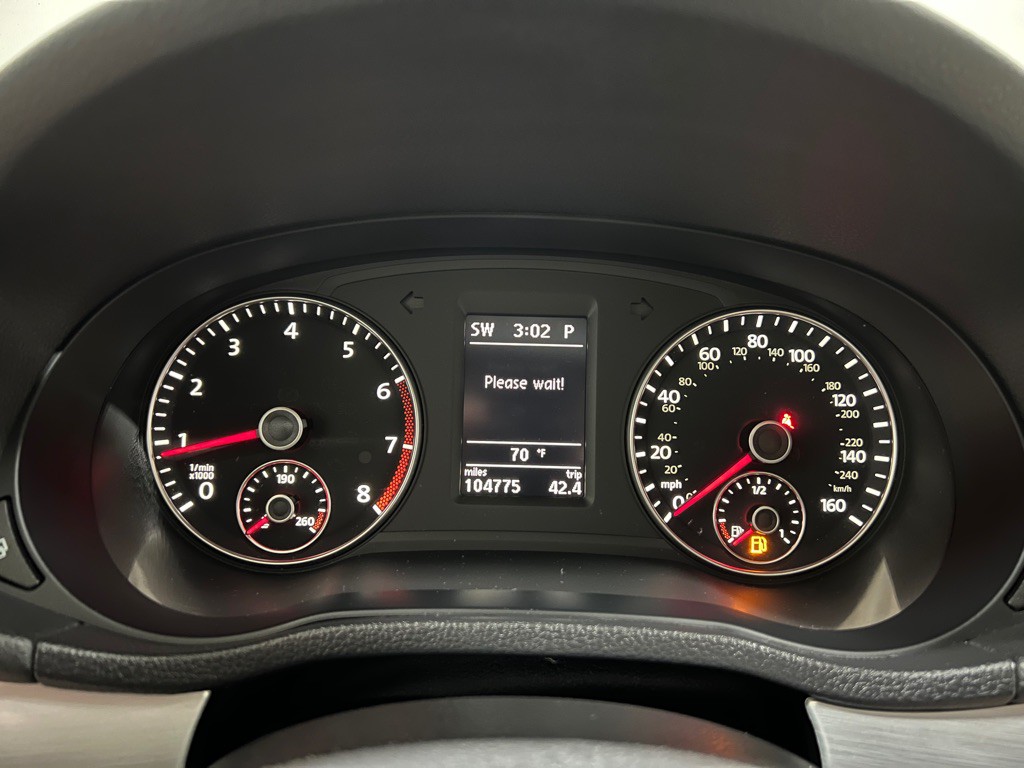 2012 Volkswagen Passat Image 5