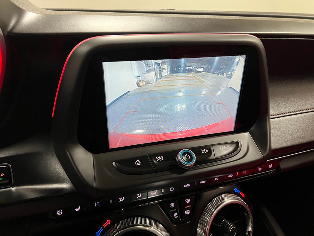 2018 Chevrolet Camaro Image 7