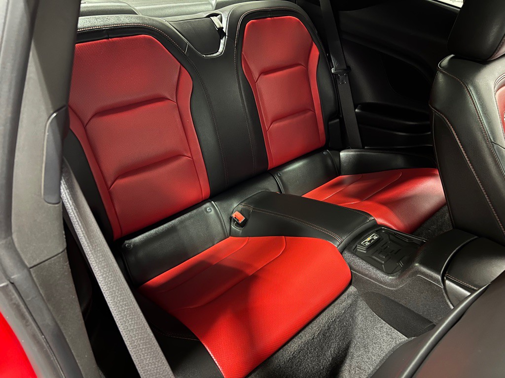 2018 Chevrolet Camaro Image 13