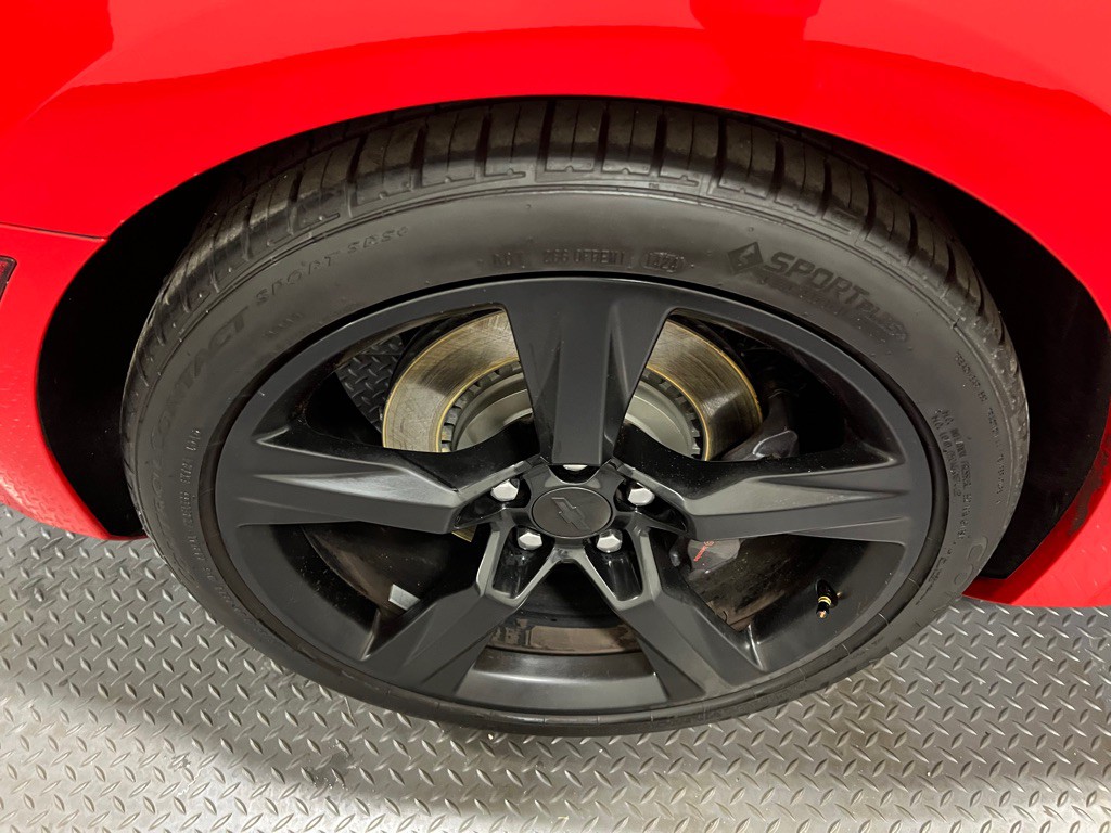 2018 Chevrolet Camaro Image 17