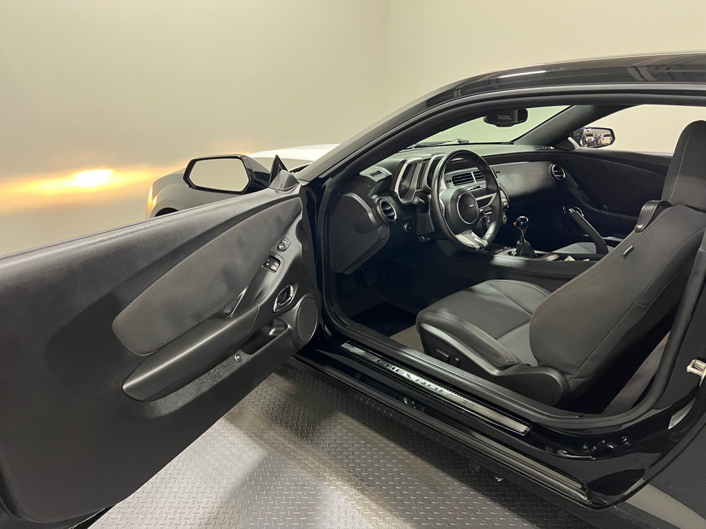 2010 Chevrolet Camaro Image 15