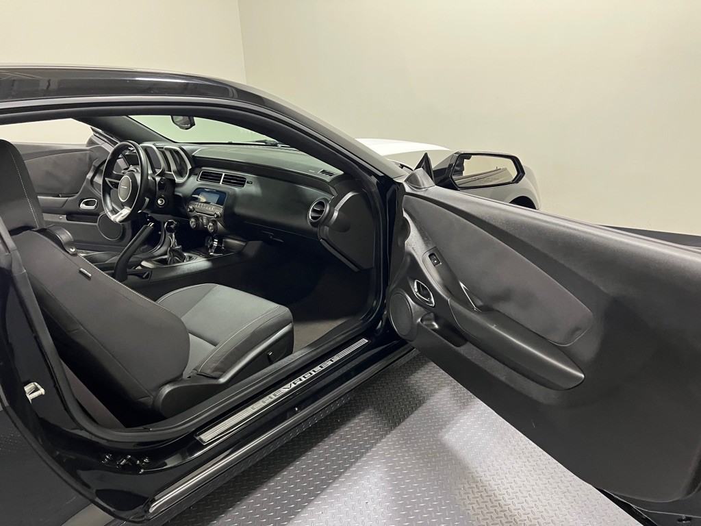 2010 Chevrolet Camaro Image 16