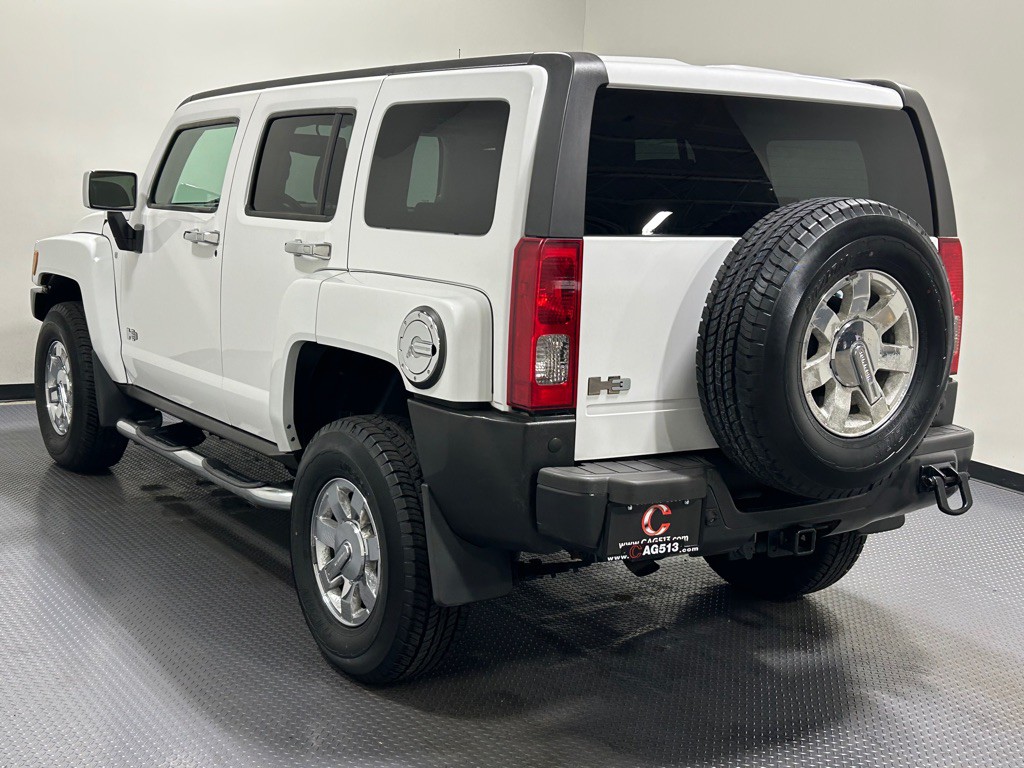 2009 HUMMER H3 Image 7