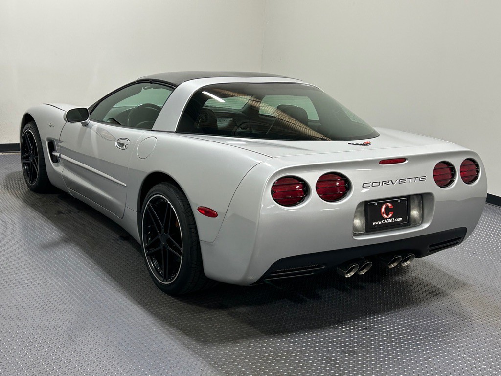 1998 Chevrolet Corvette Image 7