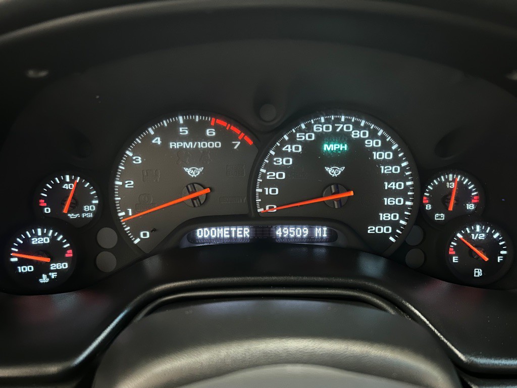 1998 Chevrolet Corvette Image 13