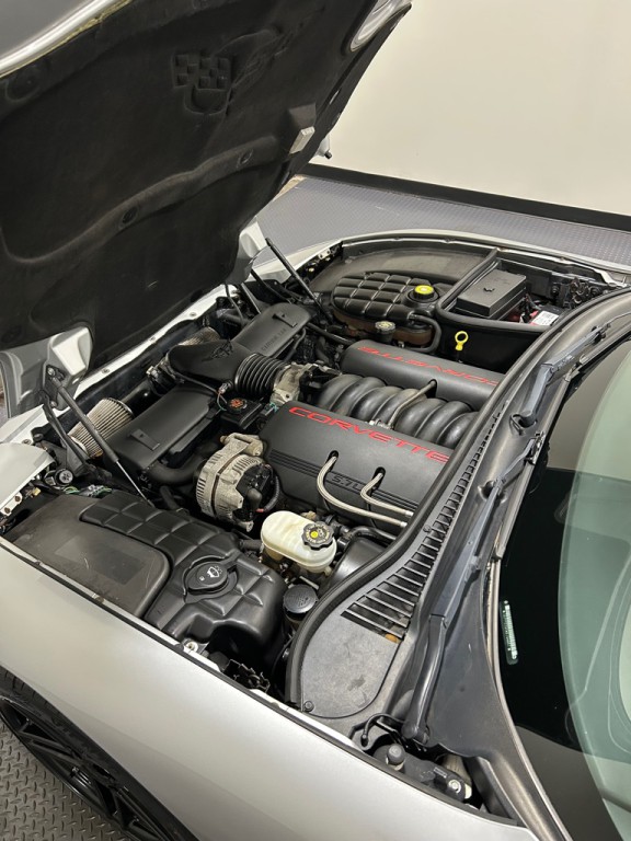 1998 Chevrolet Corvette Image 15