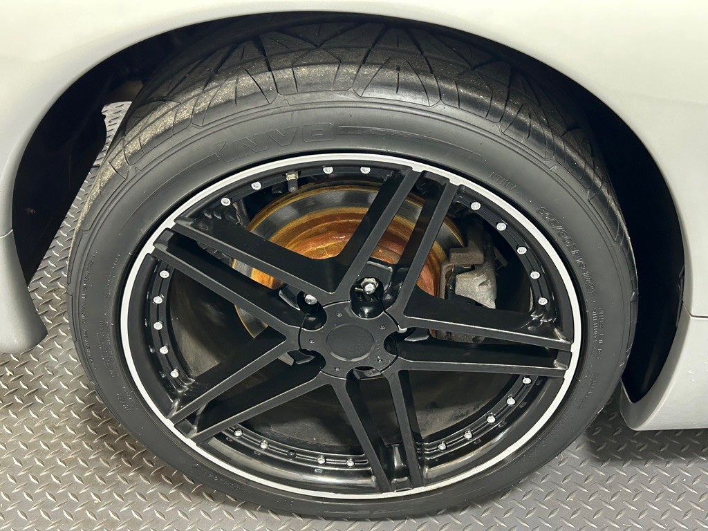 1998 Chevrolet Corvette Image 17