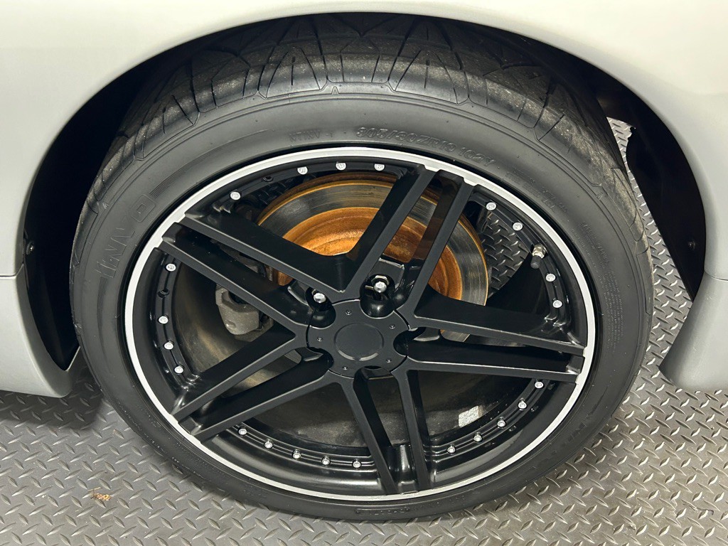 1998 Chevrolet Corvette Image 18