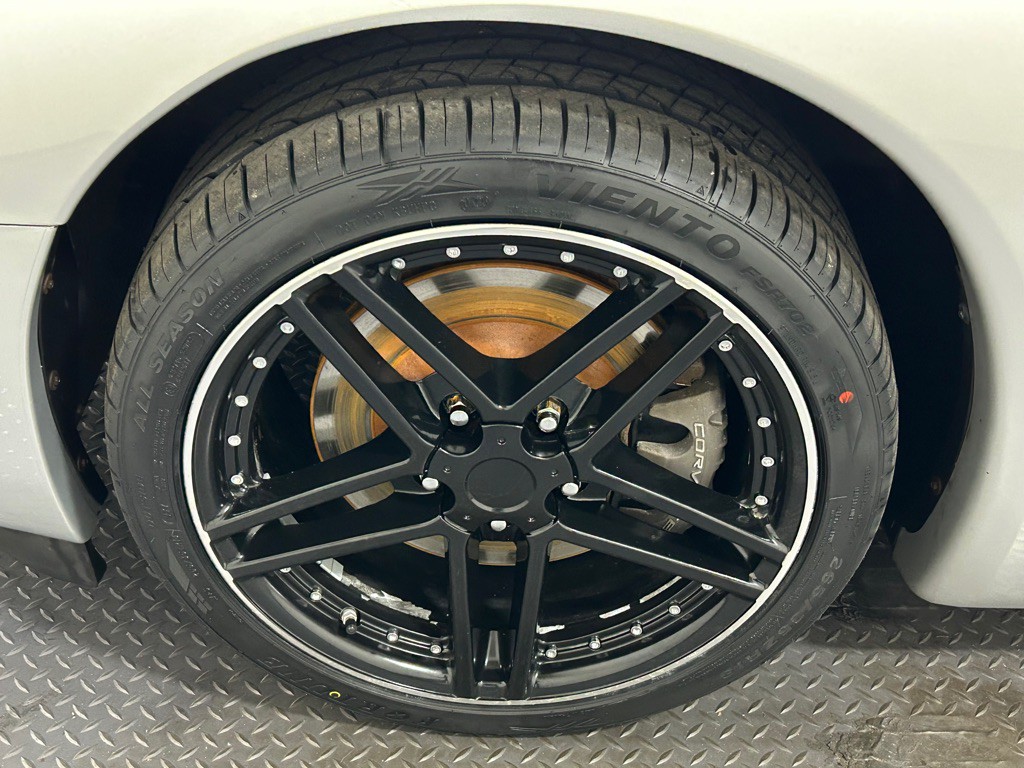 1998 Chevrolet Corvette Image 19