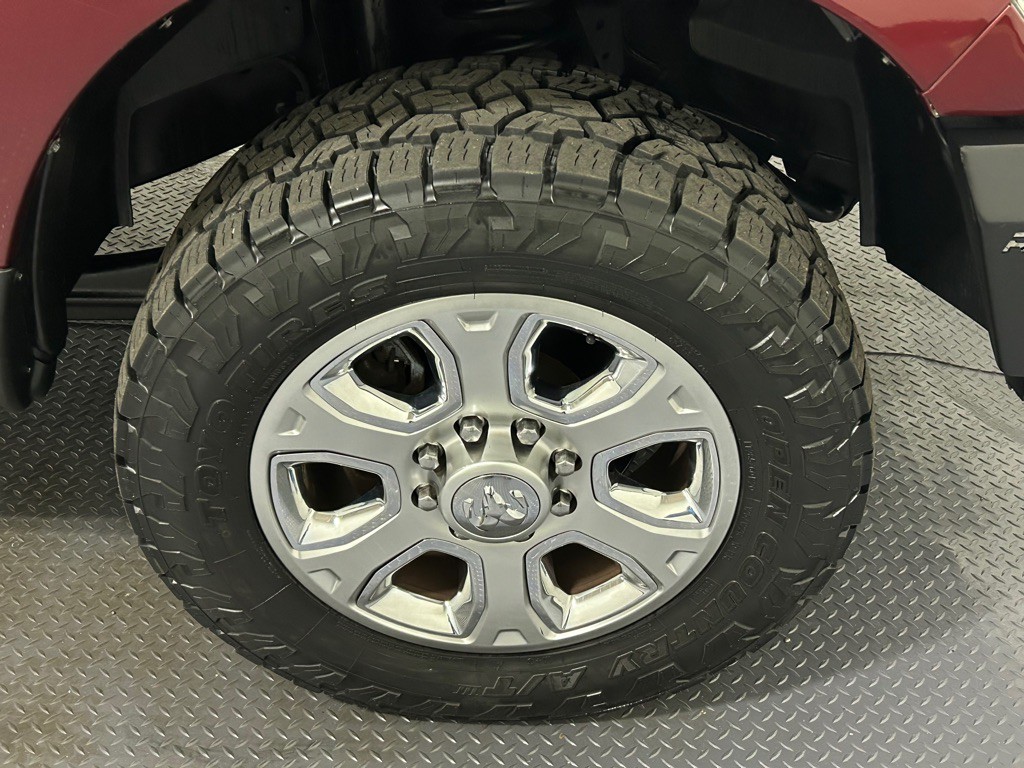 2016 RAM 2500 Image 17