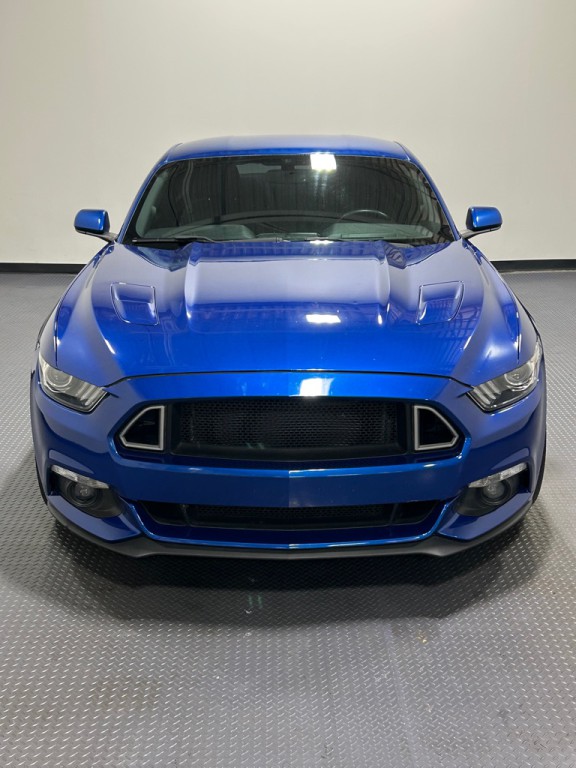 2017 Ford Mustang Image 3
