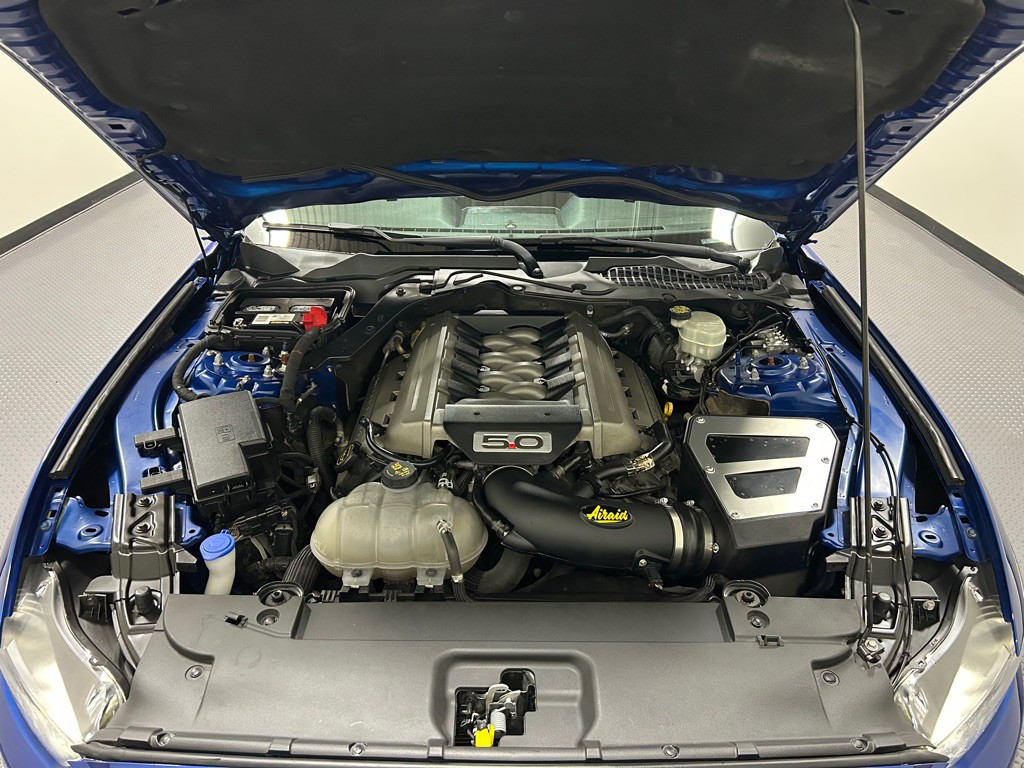 2017 Ford Mustang Image 15