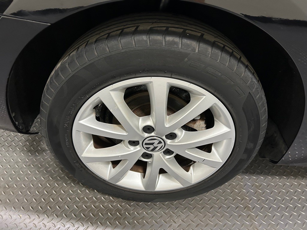 2015 Volkswagen Jetta Image 19