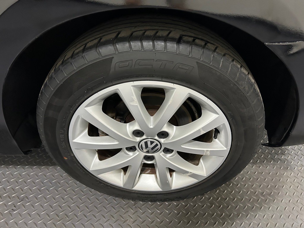 2015 Volkswagen Jetta Image 20