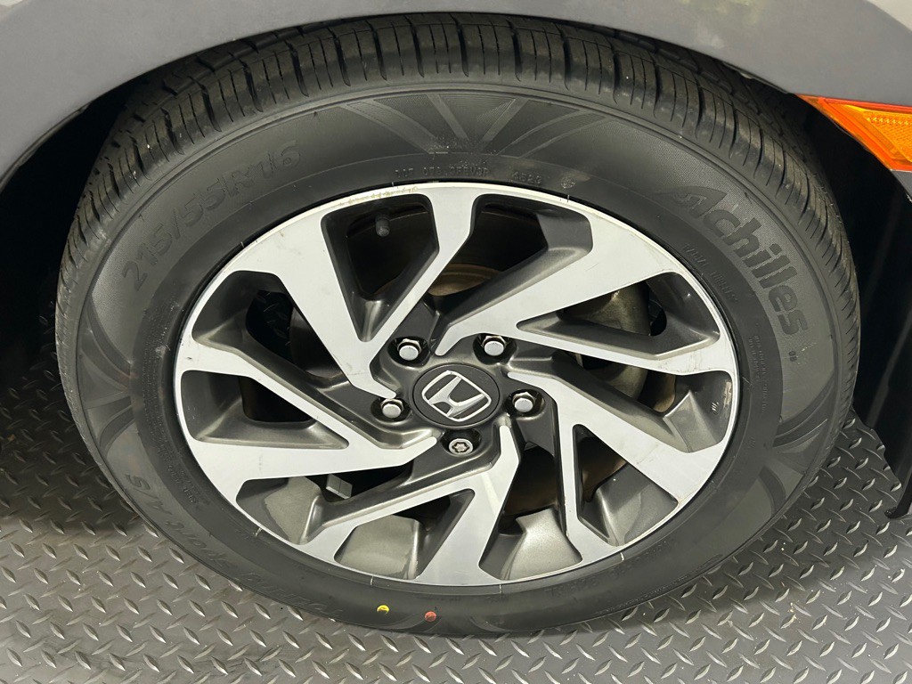 2018 Honda Civic Image 18