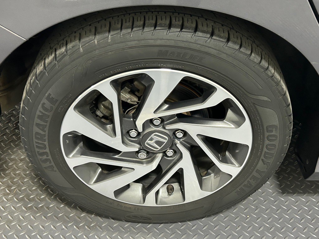 2018 Honda Civic Image 19