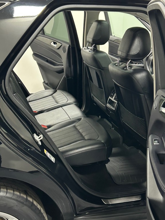 2016 Mercedes-Benz GLE-Class Image 10