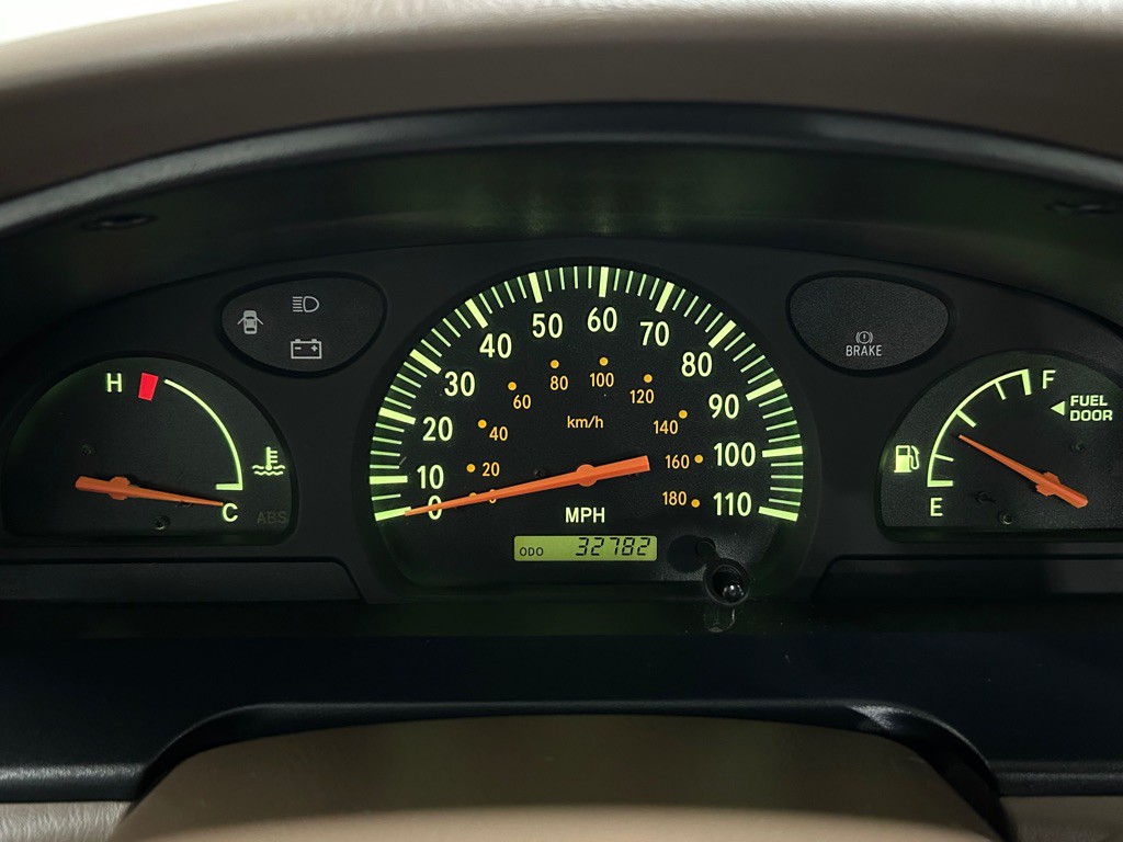 2004 Toyota Tundra Image 13