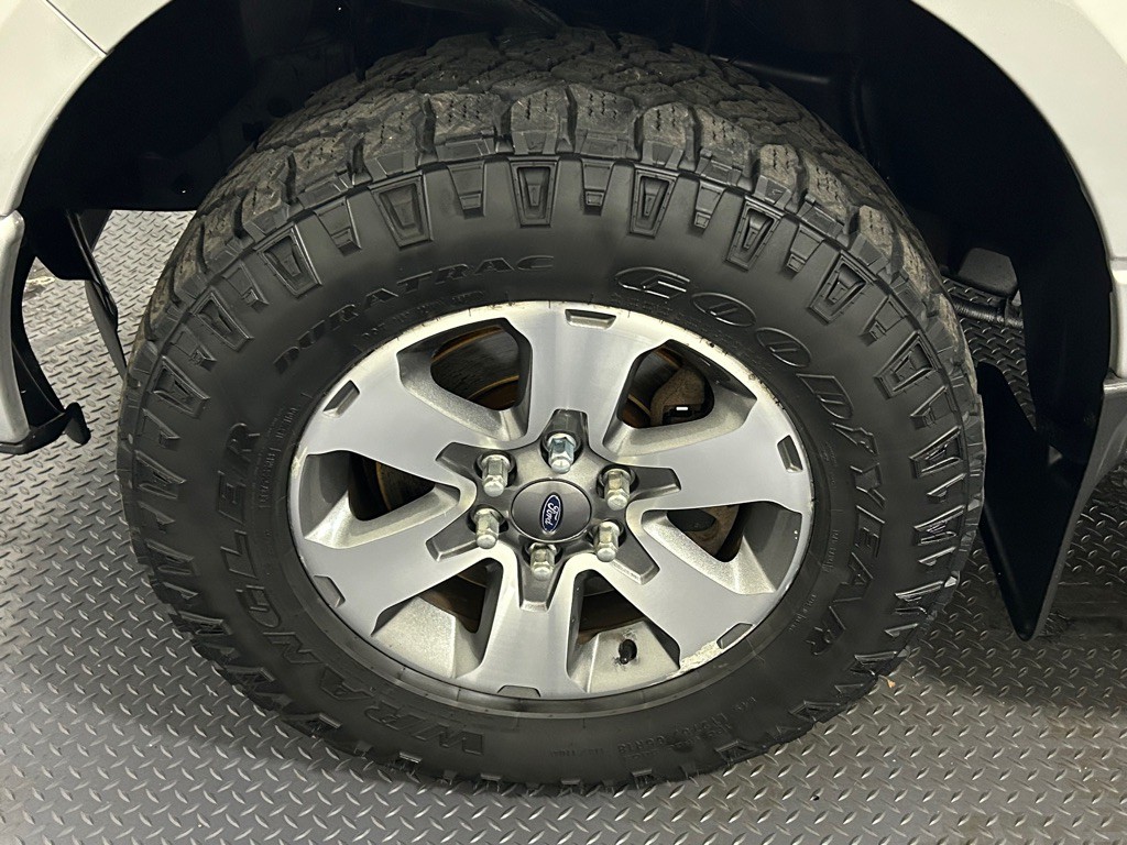 2014 Ford F-150 Image 20