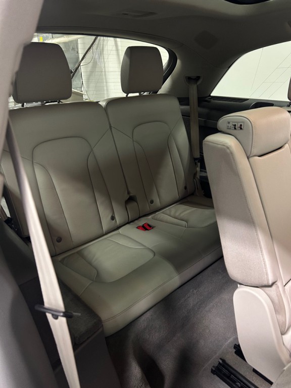 2014 Audi Q7 Image 10