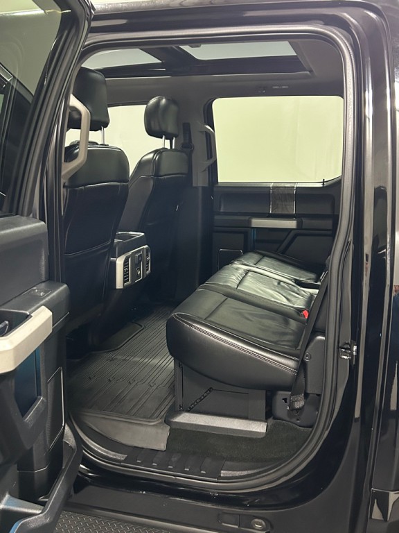 2017 Ford F-350 Image 9