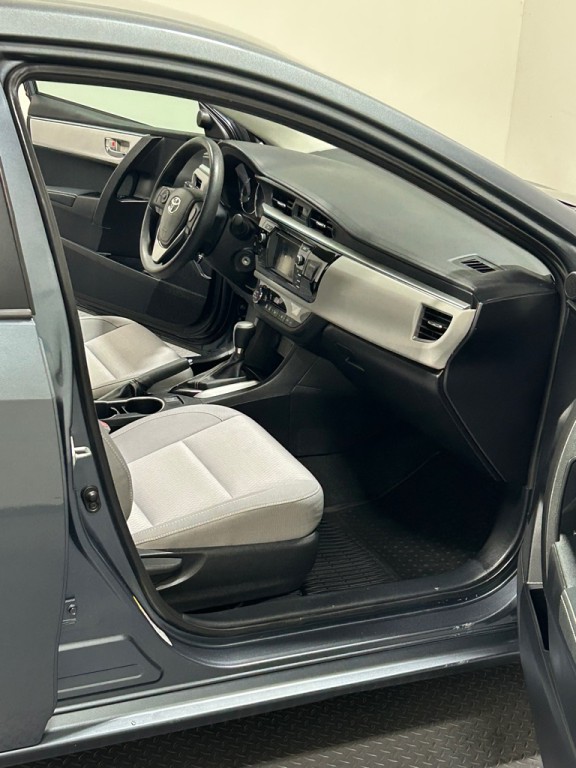 2014 Toyota Corolla Image 11