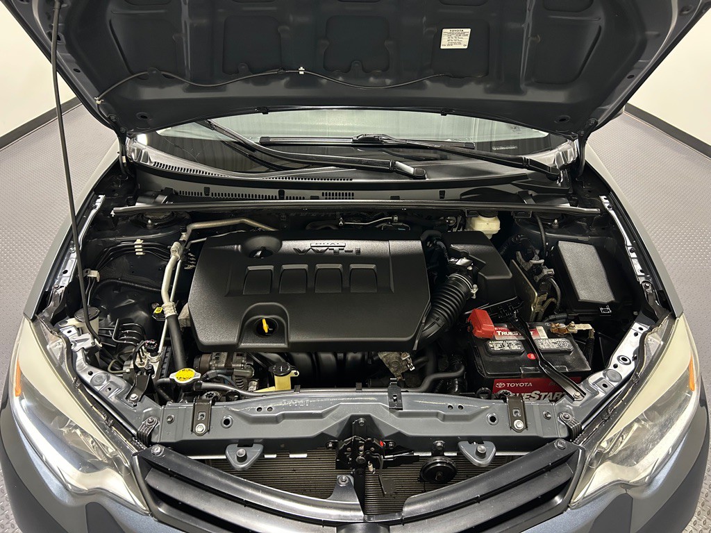 2014 Toyota Corolla Image 16